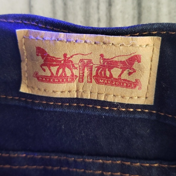 Jeans - Picture 6 of 6